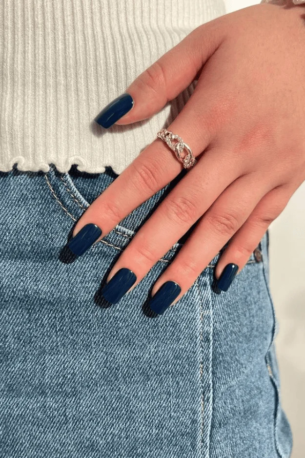 Fall Nail Transformation: Embracing Cozy Colors and Autumn Vibes format,webp - Fall Nail Transformation: Embracing Cozy Colors and Autumn Vibes