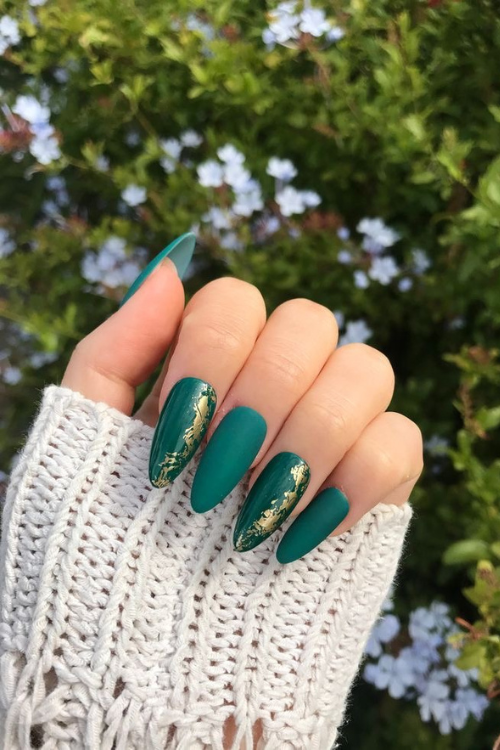 30 Green Nail Art Ideas for a Top Fall-Winter 2023/2024 Manicure