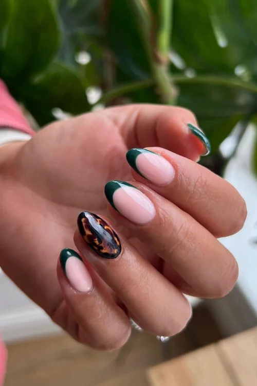 44+ The Epitome of Classy: The Enchanting World of Emerald Green Nails! format,webp - 44+ The Epitome of Classy: The Enchanting World of Emerald Green Nails!