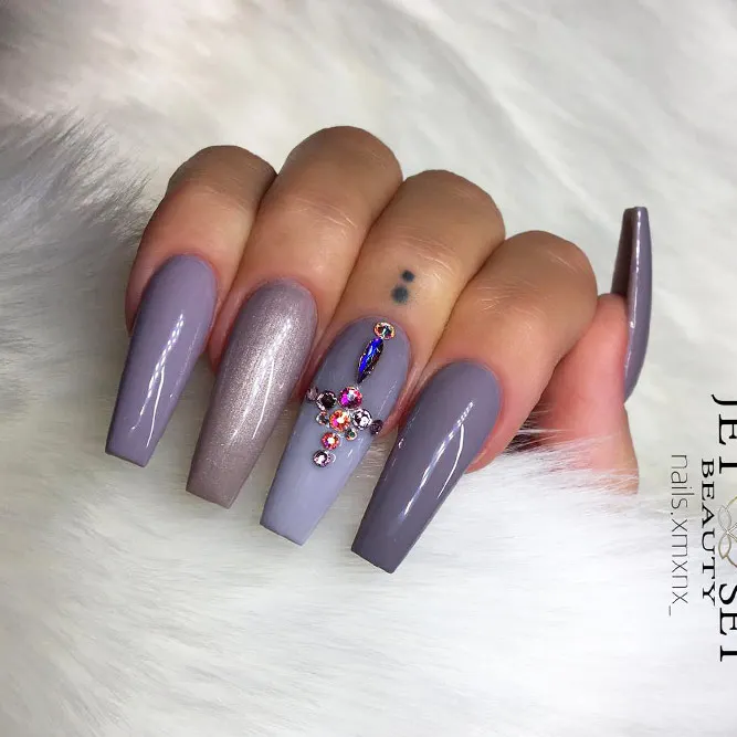 Coffin Nails vs Ballerina Nails: Elegant Style for the Bold and Chic! format,webp - Coffin Nails vs Ballerina Nails: Elegant Style for the Bold and Chic!