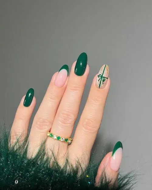 Chic and Trendy Manicures! Transform Your Look with Forest Green Nails format,webp - Chic and Trendy Manicures! Transform Your Look with Forest Green Nails