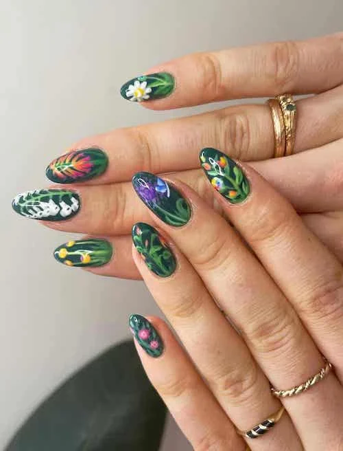 Chic and Trendy Manicures! Transform Your Look with Forest Green Nails format,webp - Chic and Trendy Manicures! Transform Your Look with Forest Green Nails