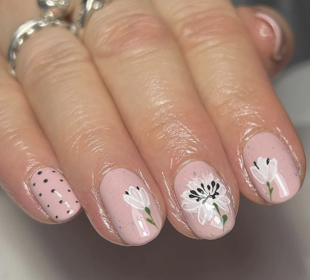 2023 Ultimate Bridal Nail Inspirations: The Top 18Looks You Can't Miss! format,webp - 2023 Ultimate Bridal Nail Inspirations: The Top 18Looks You Can't Miss!
